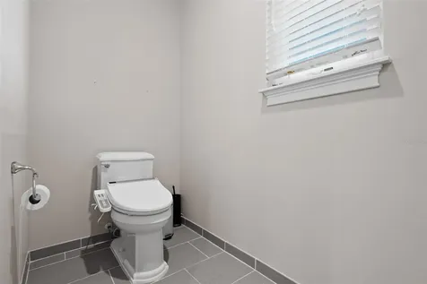 4905 W Spring Lake Drive Tampa FL 33629