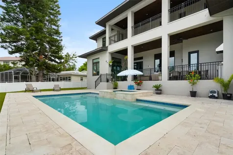 4905 W Spring Lake Drive Tampa FL 33629