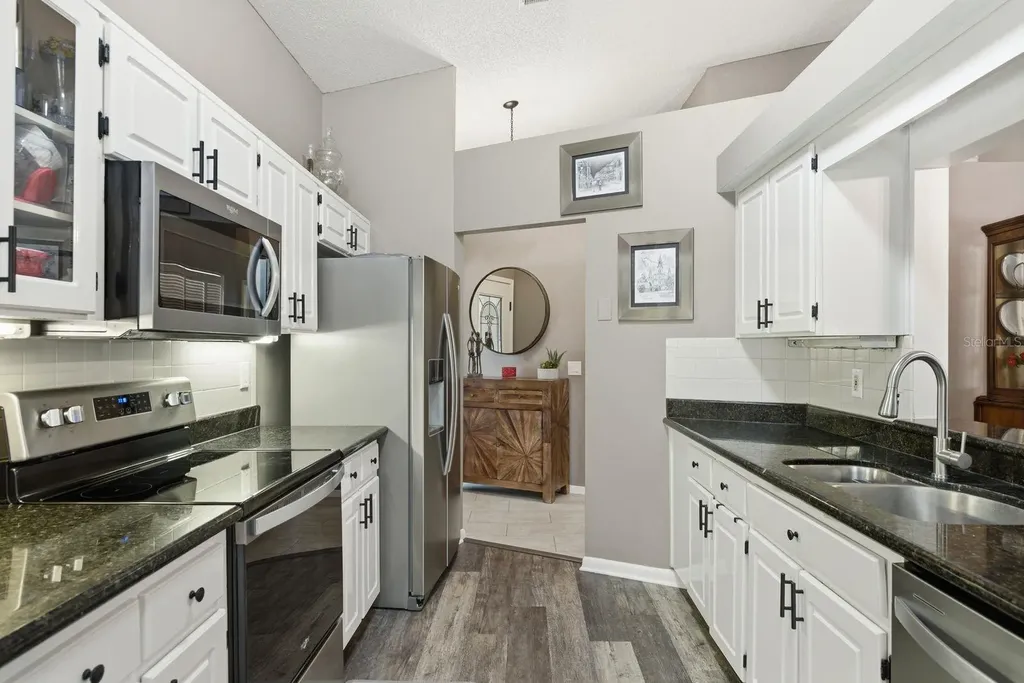 665 Deer Run N Palm Harbor FL 34684