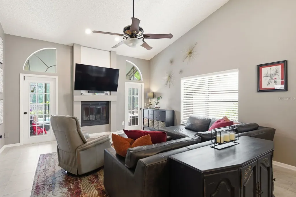 665 Deer Run N Palm Harbor FL 34684
