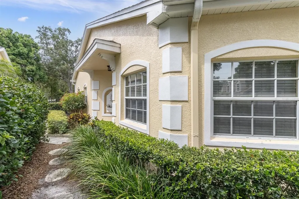 2189 Oak Forest Lane Palm Harbor FL 34683