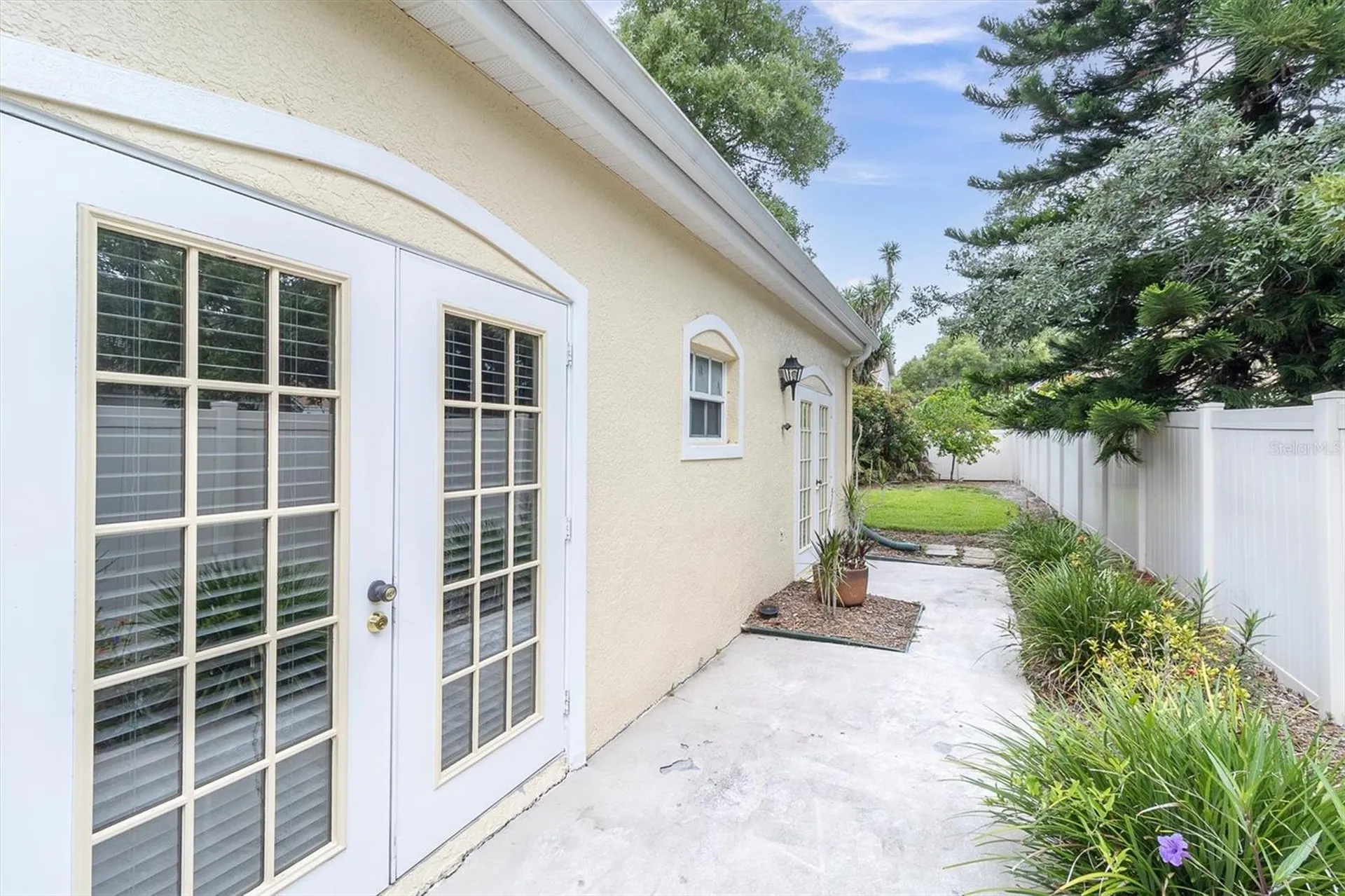 2189 Oak Forest Lane Palm Harbor FL 34683