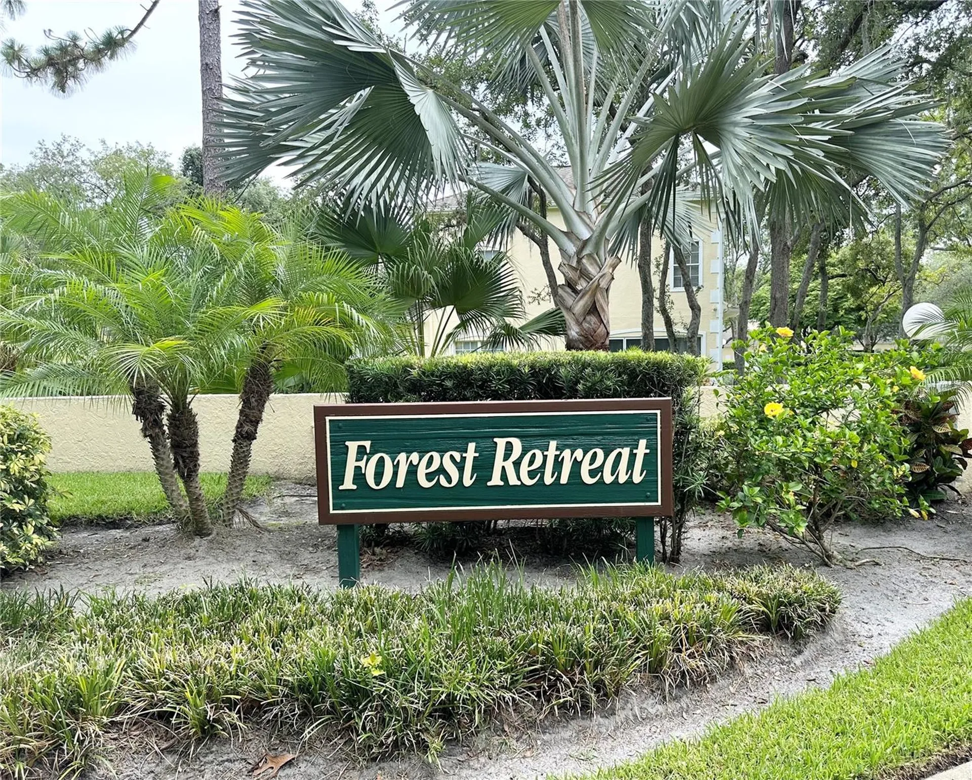 2189 Oak Forest Lane Palm Harbor FL 34683