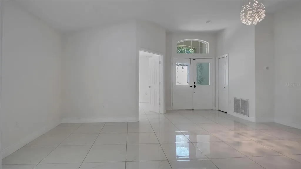 10536 Salisbury Street Riverview FL 33569