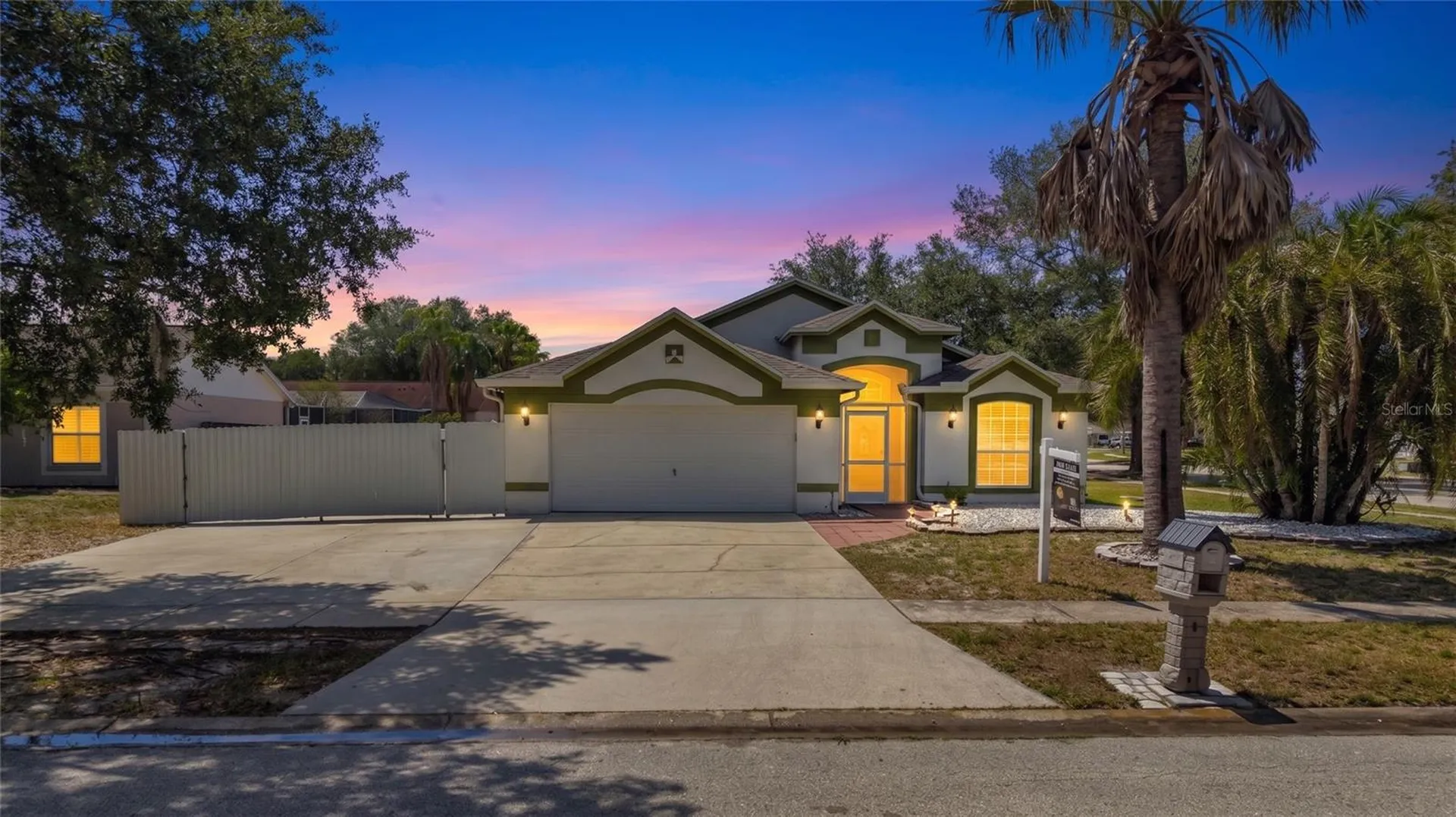 10536 Salisbury Street Riverview FL 33569