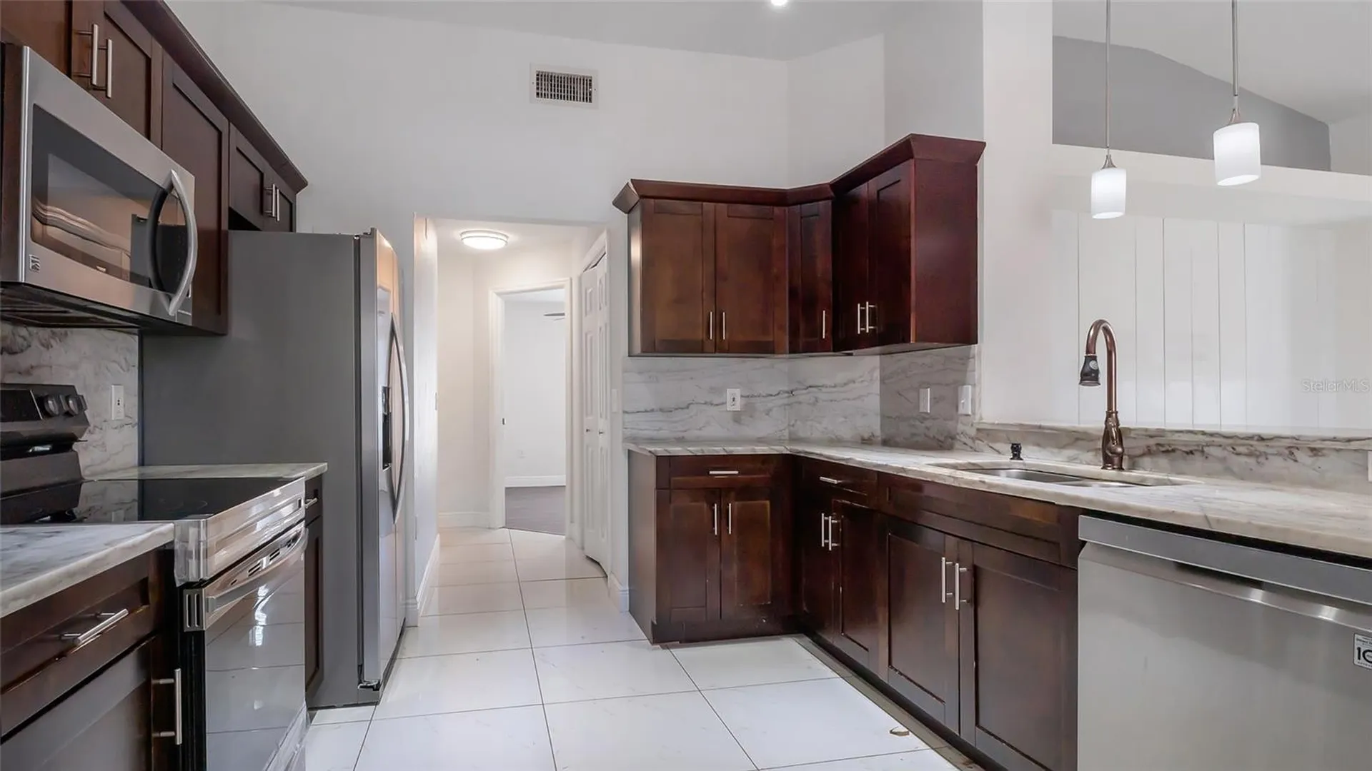 10536 Salisbury Street Riverview FL 33569