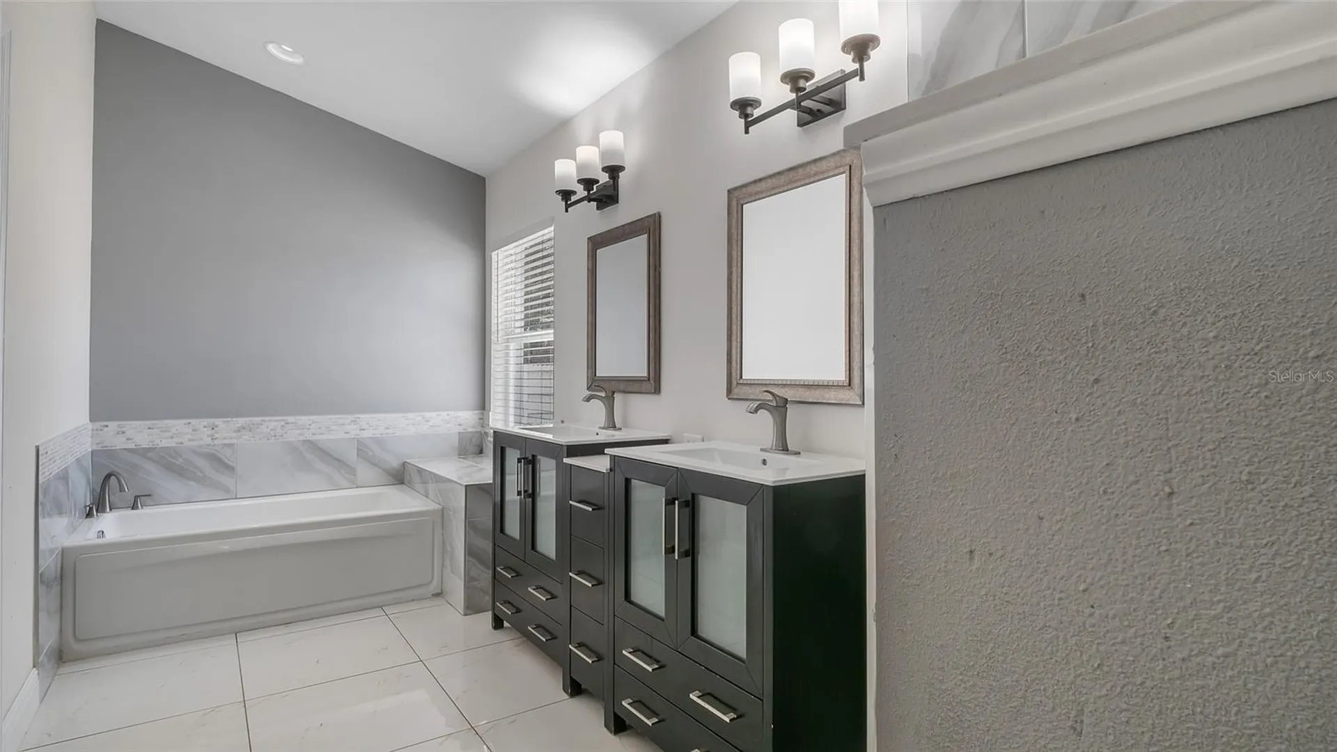 10536 Salisbury Street Riverview FL 33569