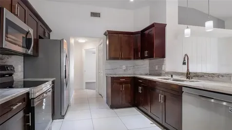 10536 Salisbury Street Riverview FL 33569
