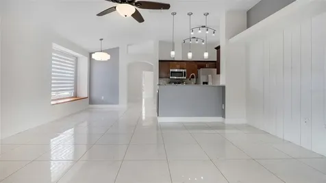 10536 Salisbury Street Riverview FL 33569