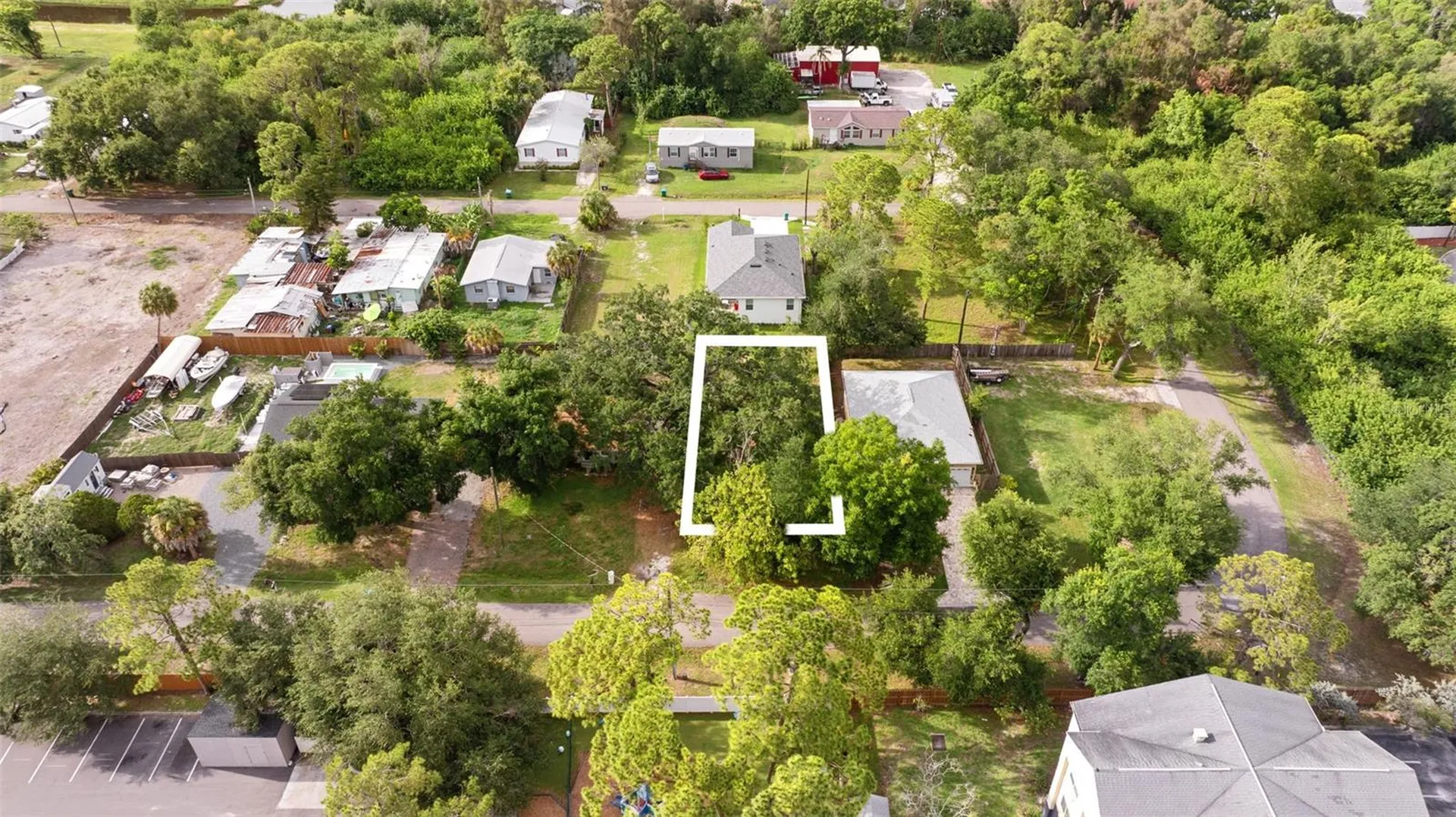 3233 Laurel Avenue Clearwater FL 33762