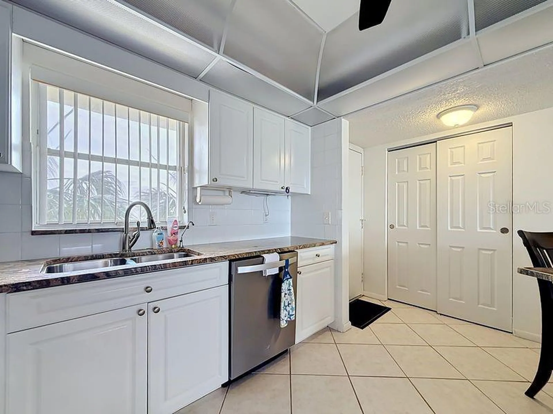 4550 Cove Circle St Petersburg FL 33708