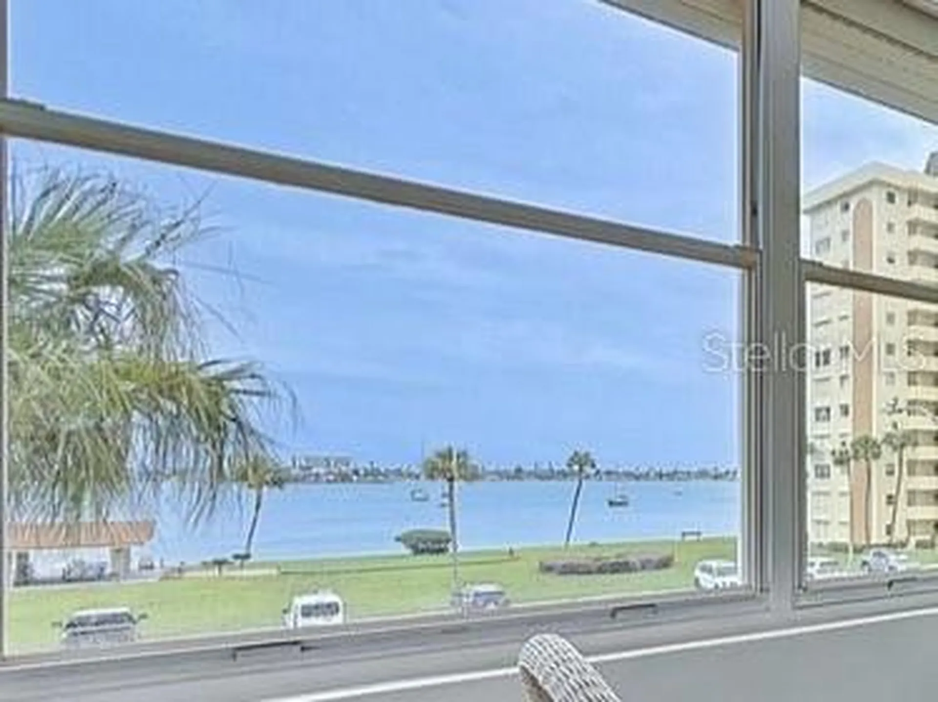 4550 Cove Circle St Petersburg FL 33708