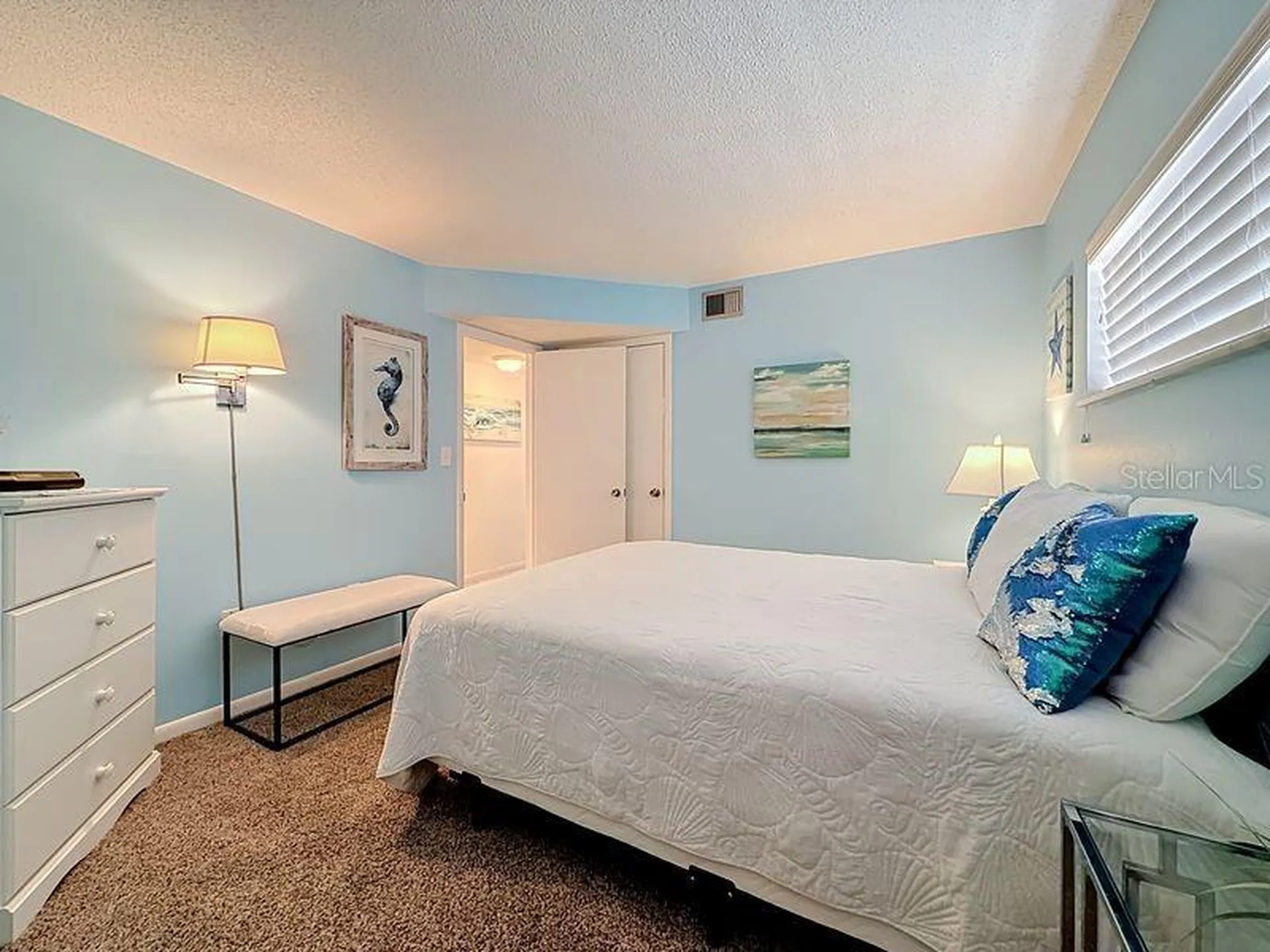 4550 Cove Circle St Petersburg FL 33708