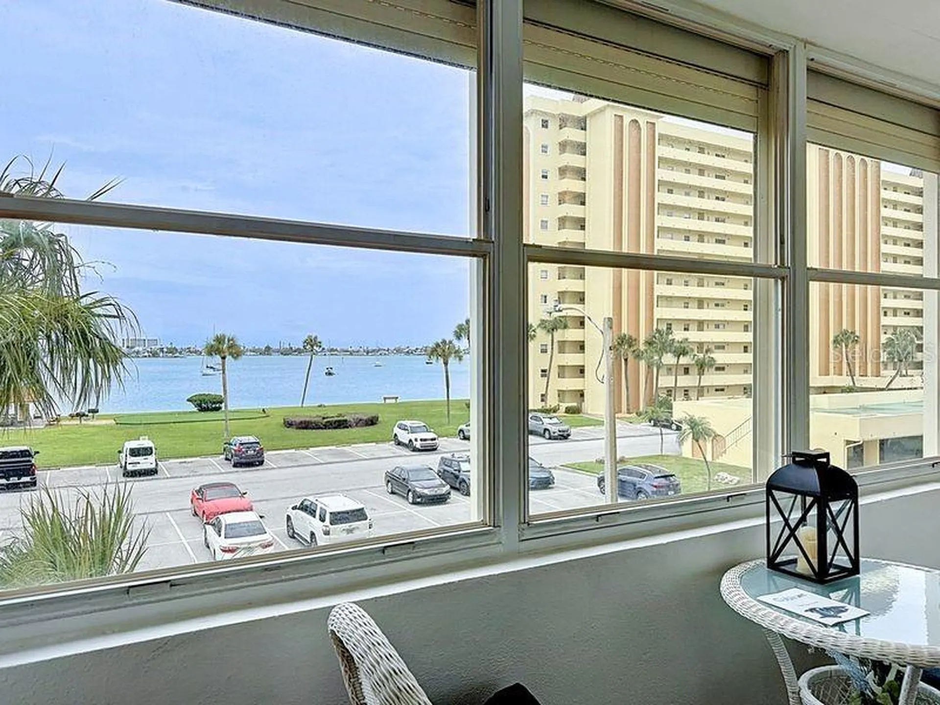4550 Cove Circle St Petersburg FL 33708