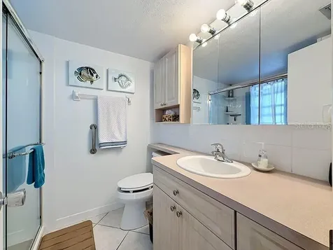 4550 Cove Circle St Petersburg FL 33708