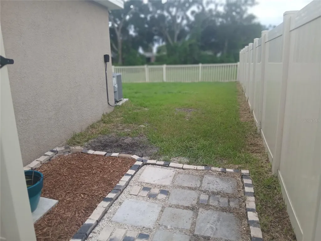 3719 Capri Coast Drive Plant City FL 33565