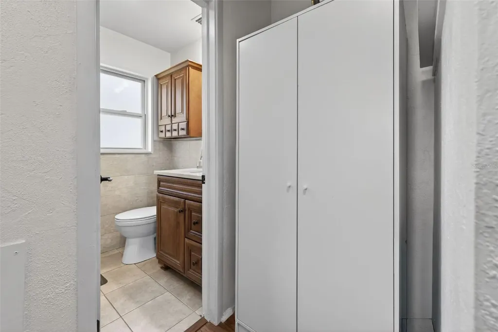 3766 56th Avenue N St Petersburg FL 33714