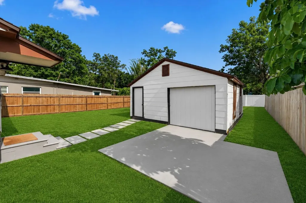 3766 56th Avenue N St Petersburg FL 33714