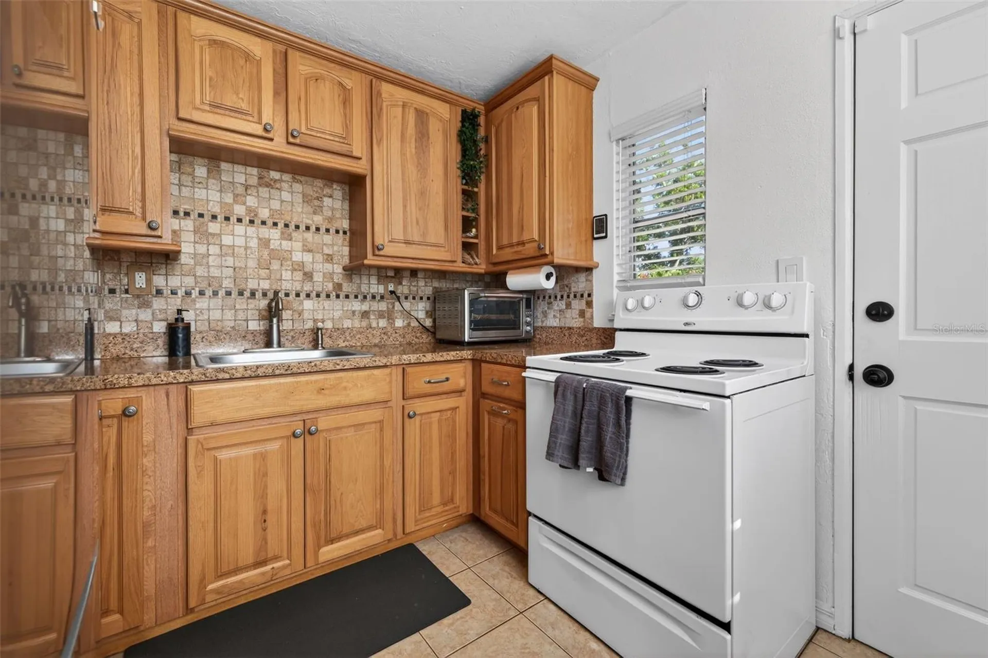 3766 56th Avenue N St Petersburg FL 33714