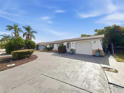 8846 Carmen Lane Port Richey FL 34668