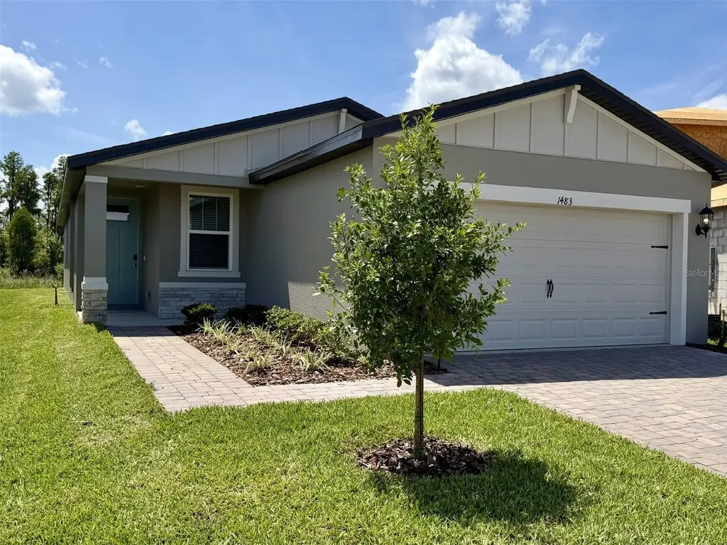 1483 Brekey Way Zephyrhills FL 33541
