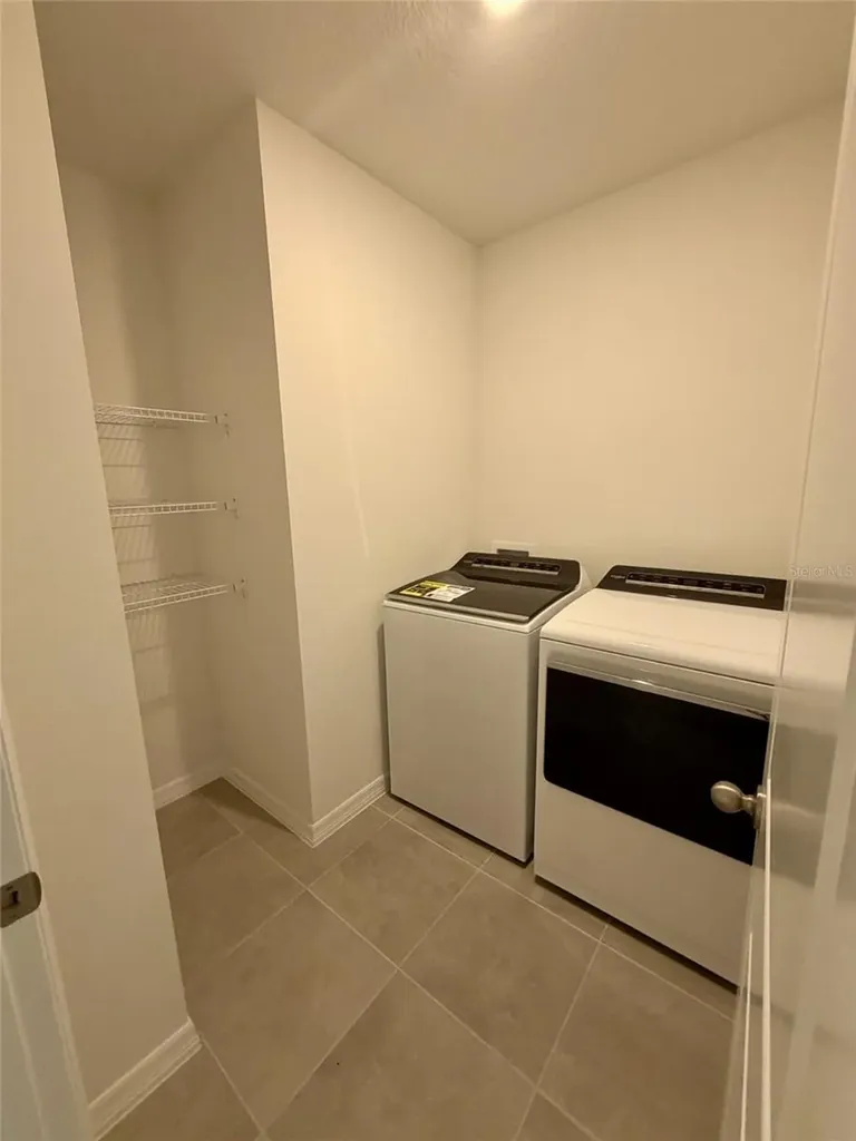 1483 Brekey Way Zephyrhills FL 33541