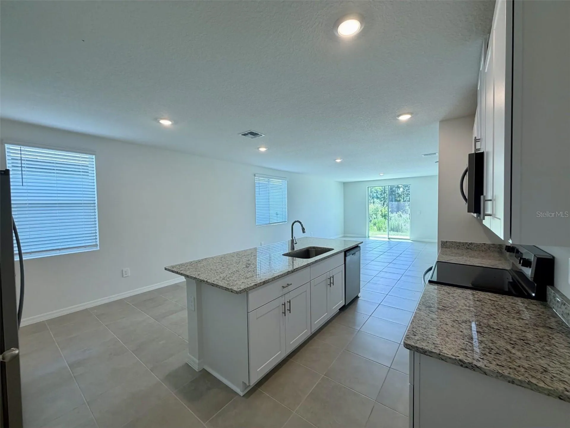 1483 Brekey Way Zephyrhills FL 33541