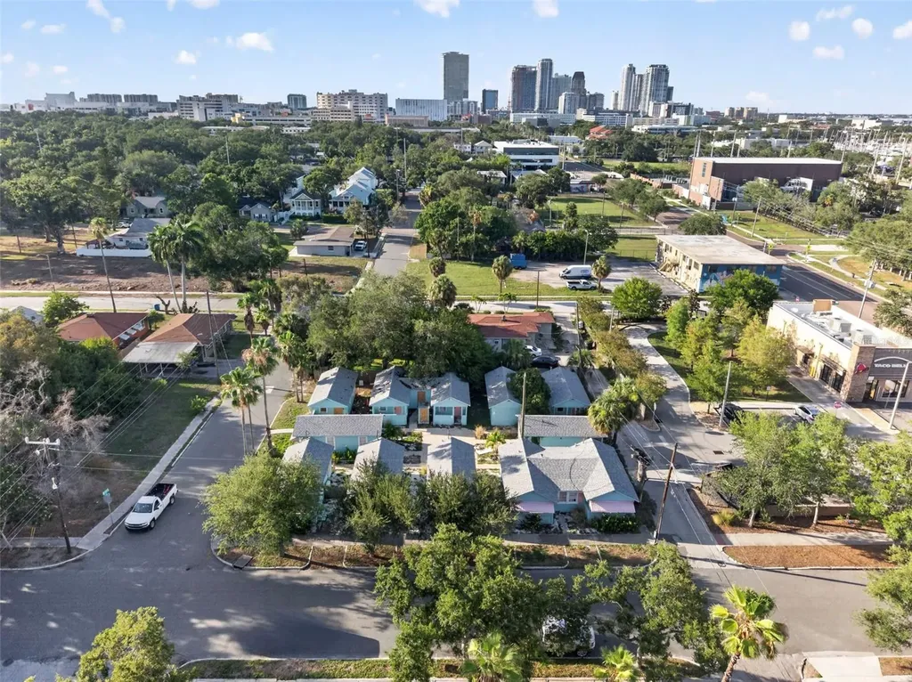 421 15th Avenue S St Petersburg FL 33701