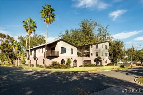 421 15th Avenue S St Petersburg FL 33701
