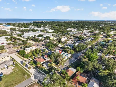 421 15th Avenue S St Petersburg FL 33701