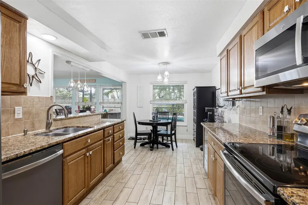 1430 Sutton Place Drive Palm Harbor FL 34683