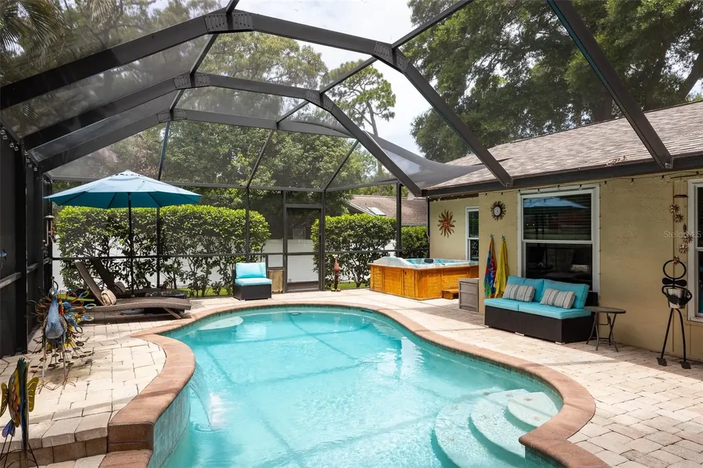 1430 Sutton Place Drive Palm Harbor FL 34683