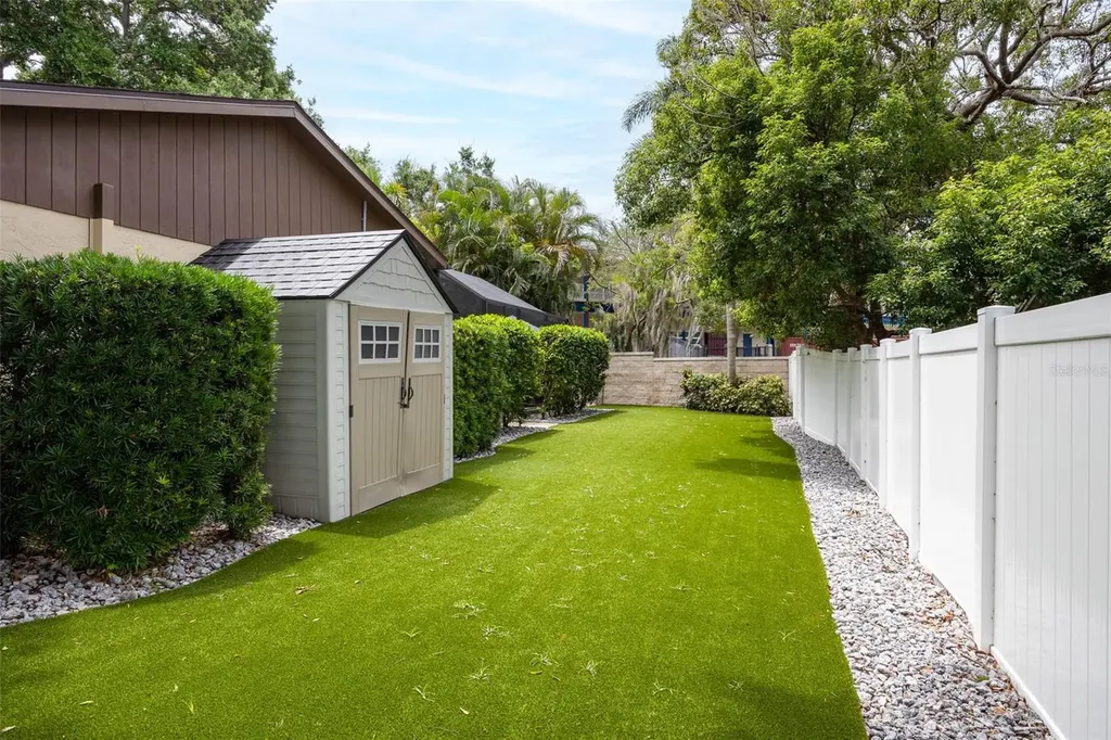 1430 Sutton Place Drive Palm Harbor FL 34683