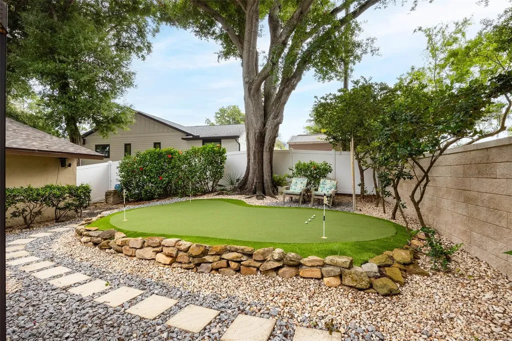 1430 Sutton Place Drive Palm Harbor FL 34683