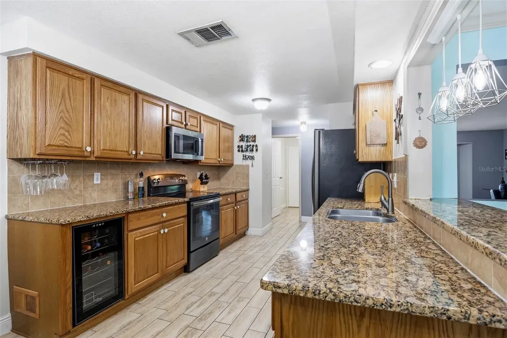 1430 Sutton Place Drive Palm Harbor FL 34683