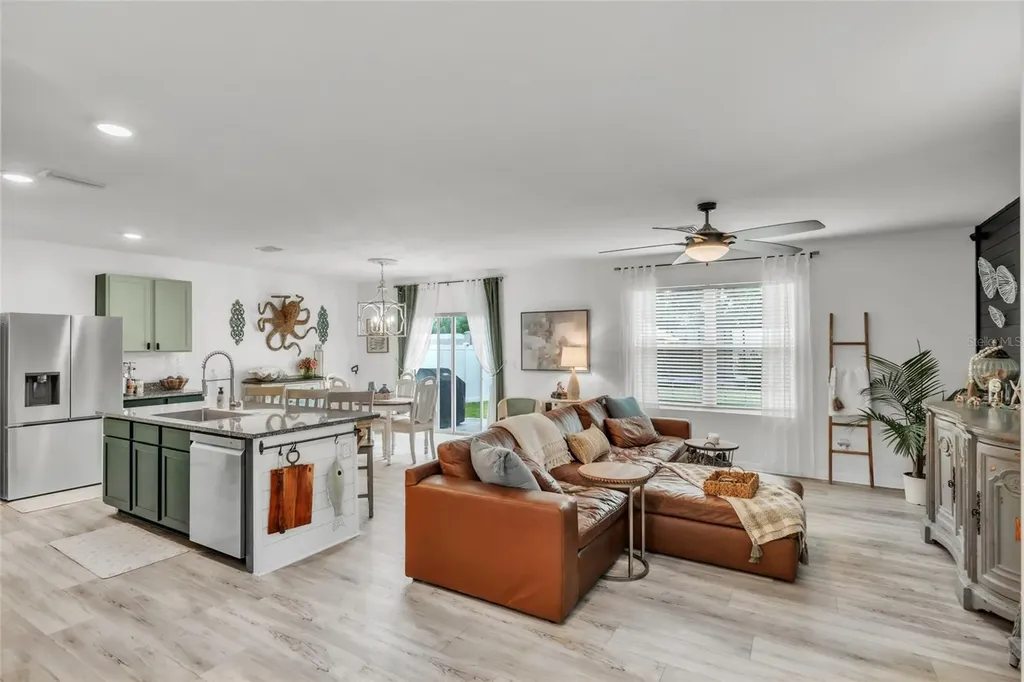 4110 Willow Hammock Drive Palmetto FL 34221