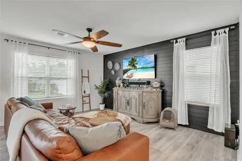 4110 Willow Hammock Drive Palmetto FL 34221