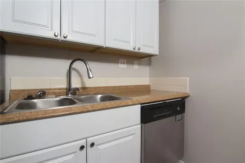 1424 W Holden Avenue Orlando FL 32839