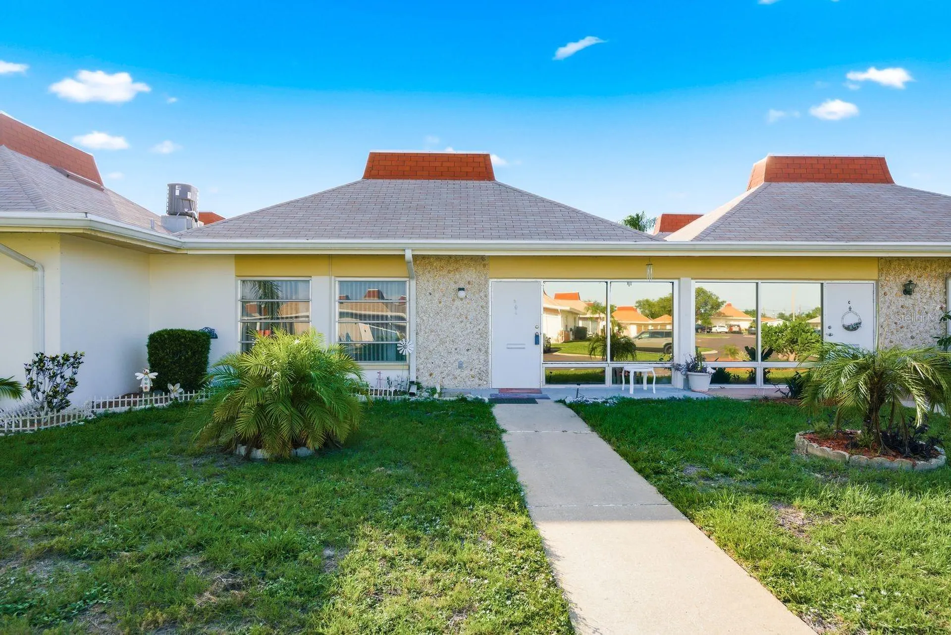 4344 Tahitian Gardens Circle Holiday FL 34691