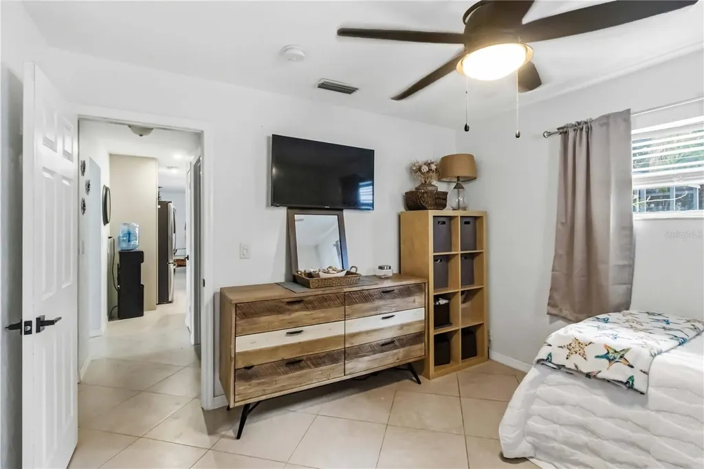 1004 Spindle Palm Way Apollo Beach FL 33572