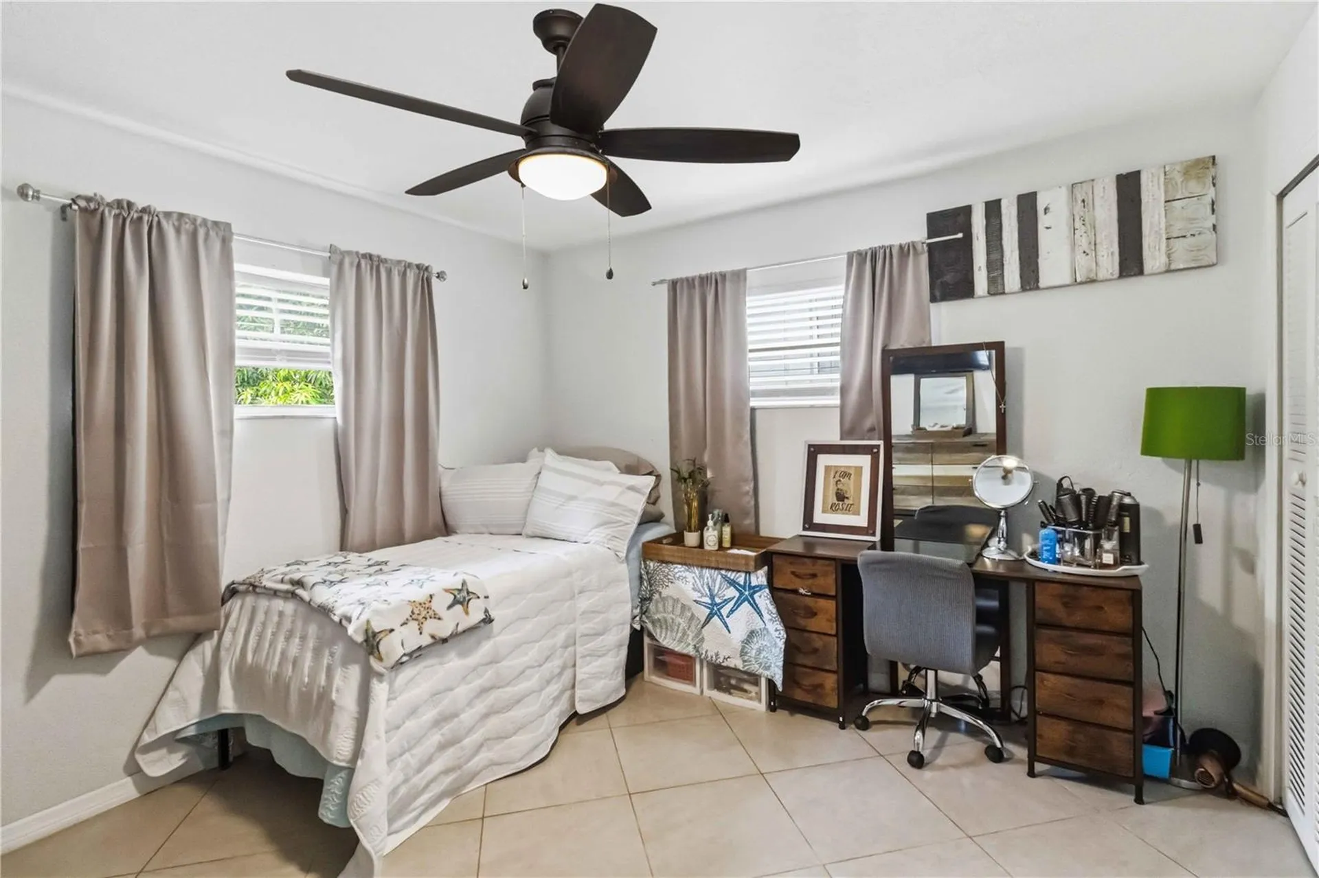1004 Spindle Palm Way Apollo Beach FL 33572