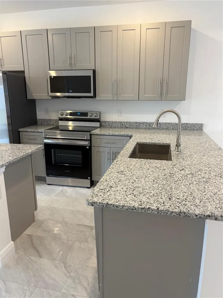 200 Moseley Avenue Maitland FL 32751