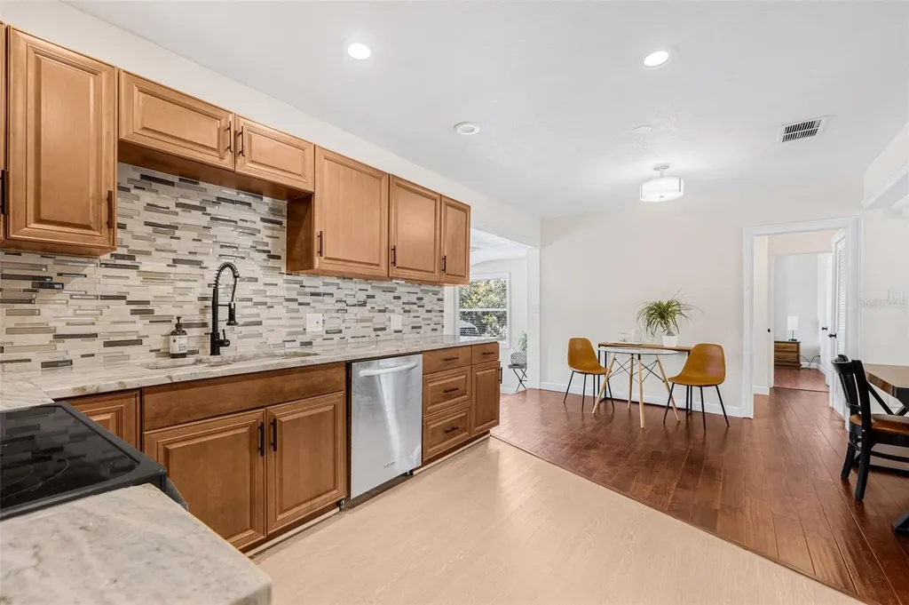 3301 9th Avenue N St Petersburg FL 33713