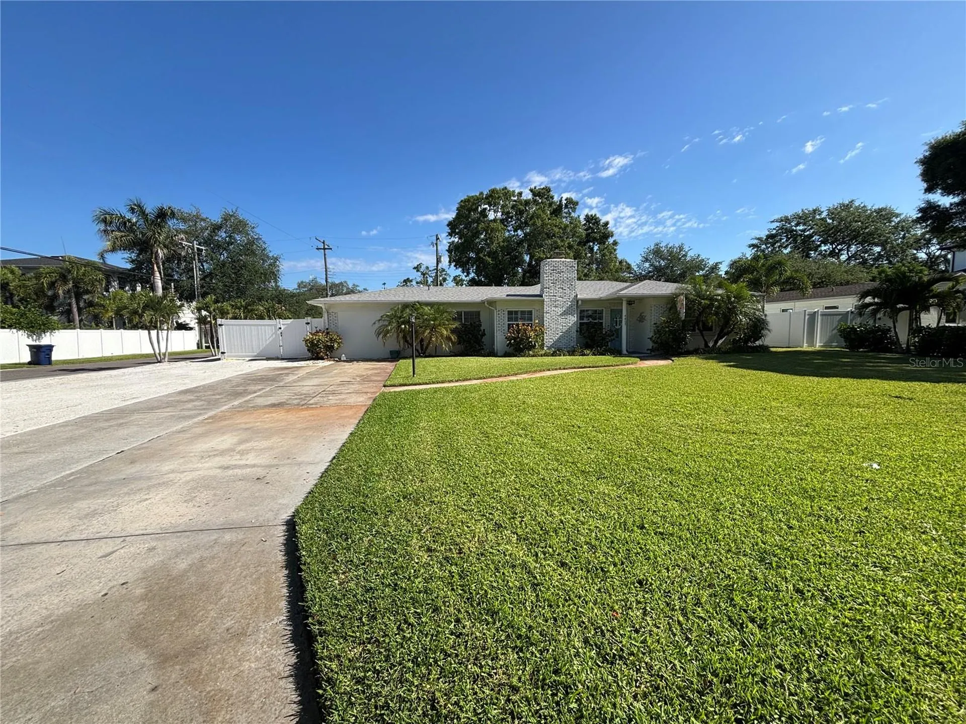 4805 W Leona Street Tampa FL 33629