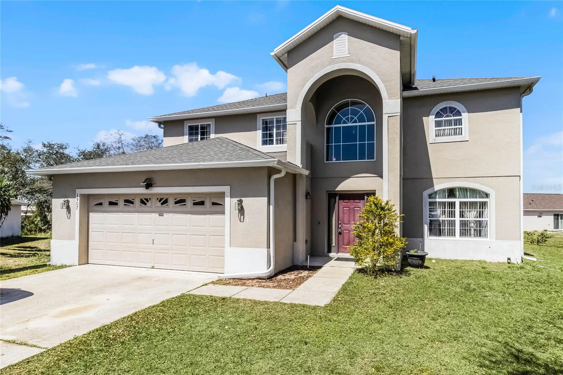 1907 Lakeview Way Kissimmee FL 34759