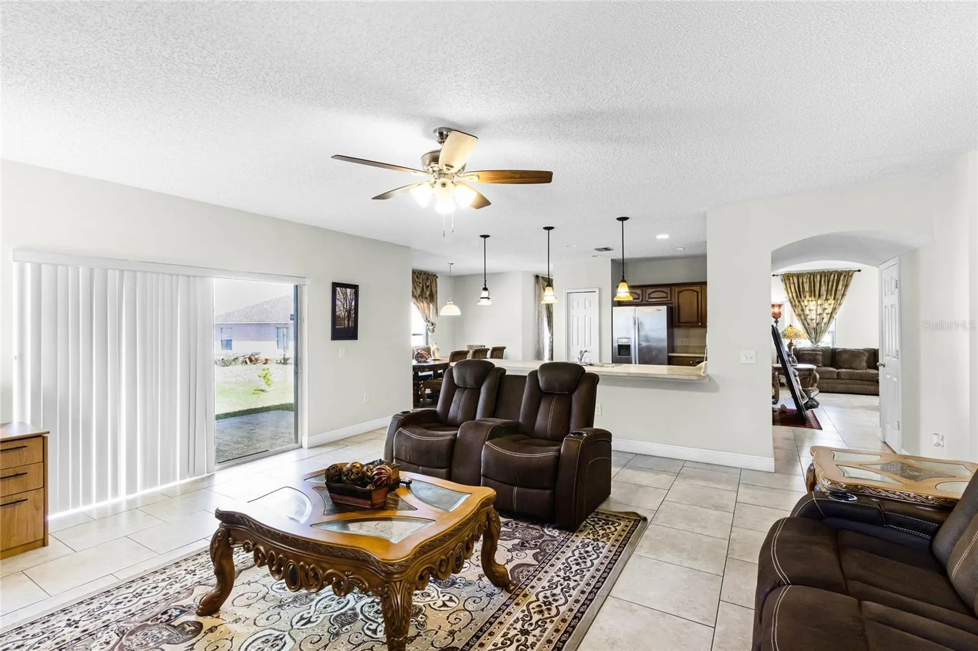1907 Lakeview Way Kissimmee FL 34759