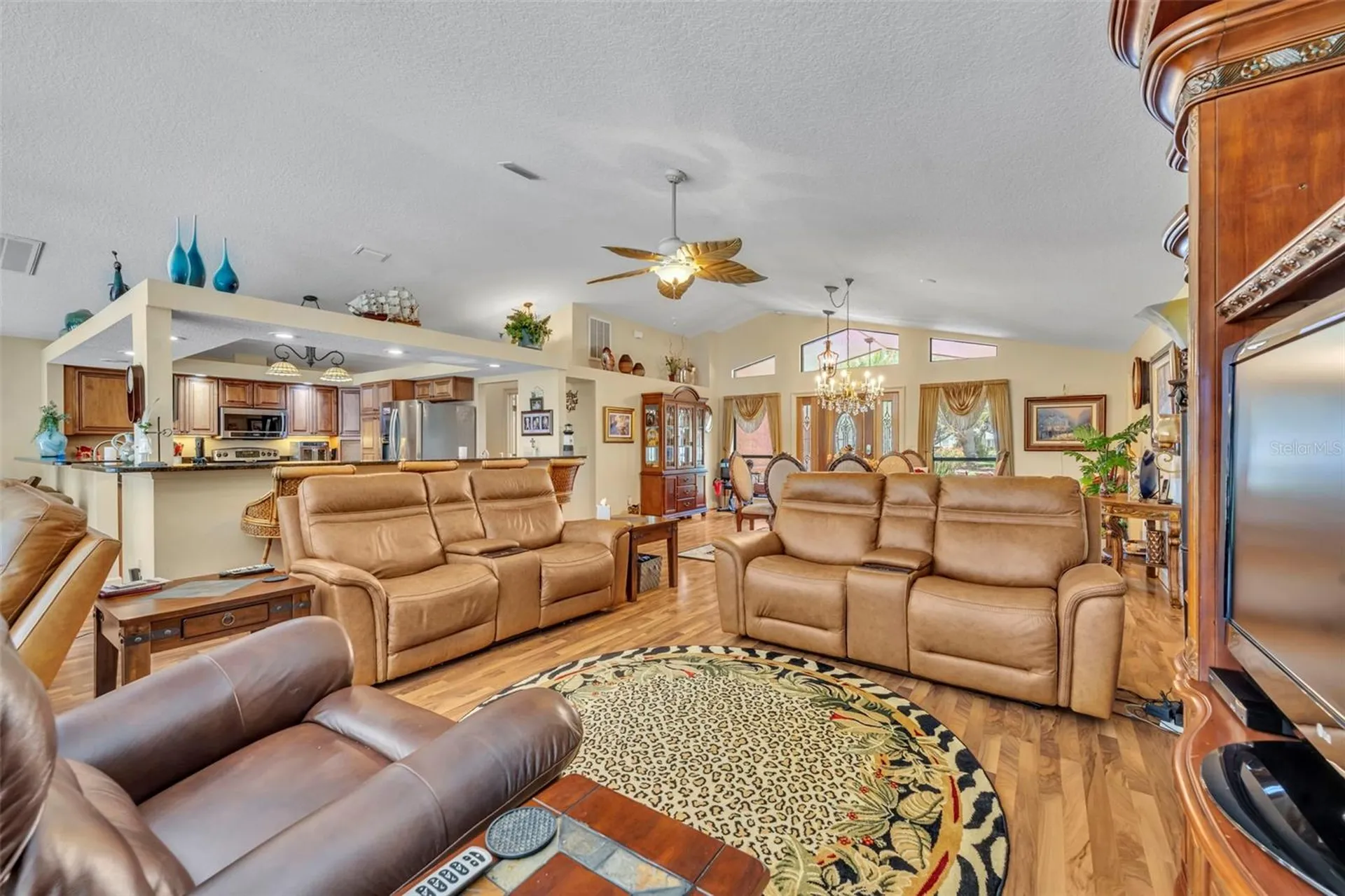 4885 Cr 307 Lake Panasoffkee FL 33538