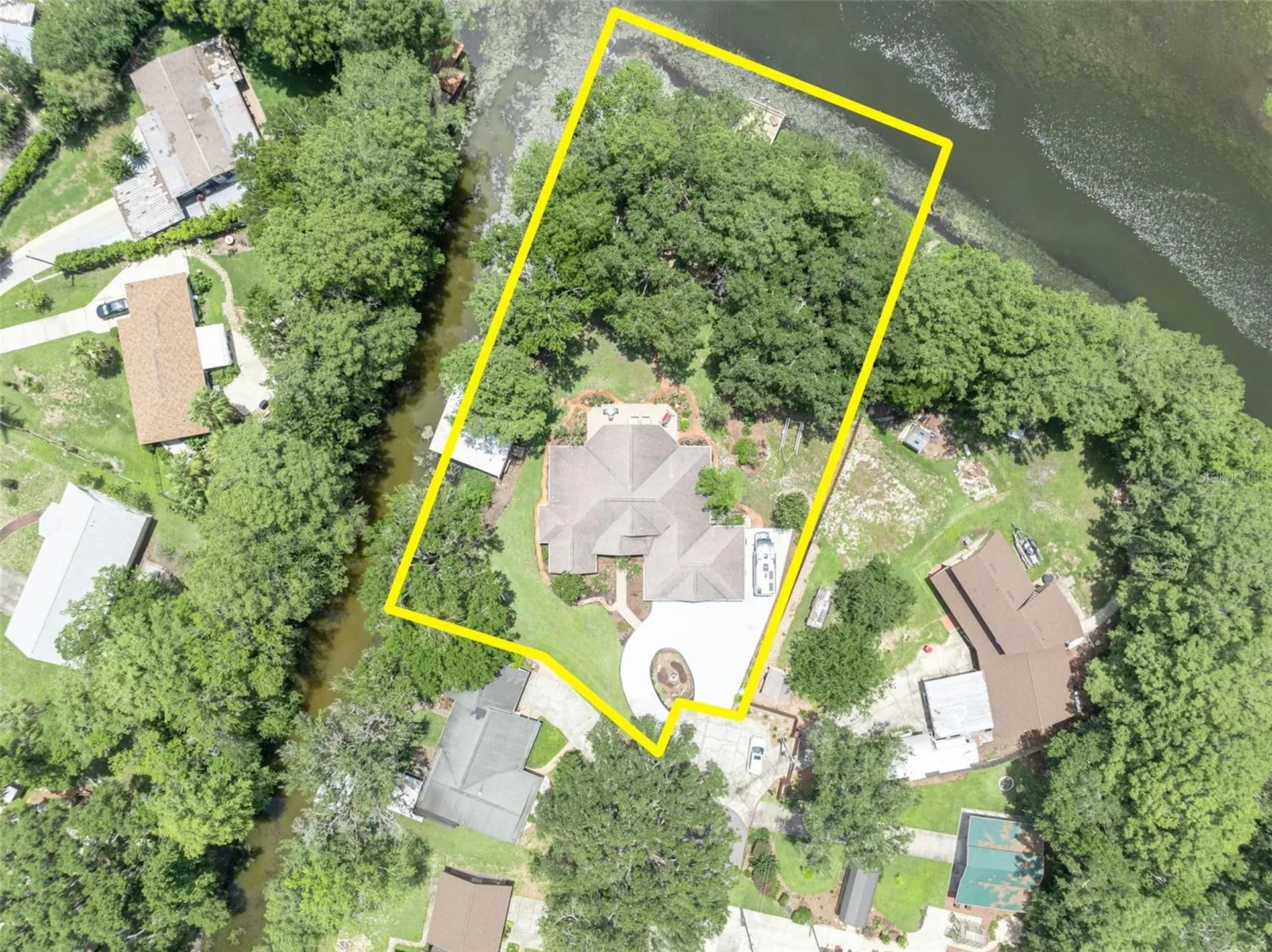 4885 Cr 307 Lake Panasoffkee FL 33538