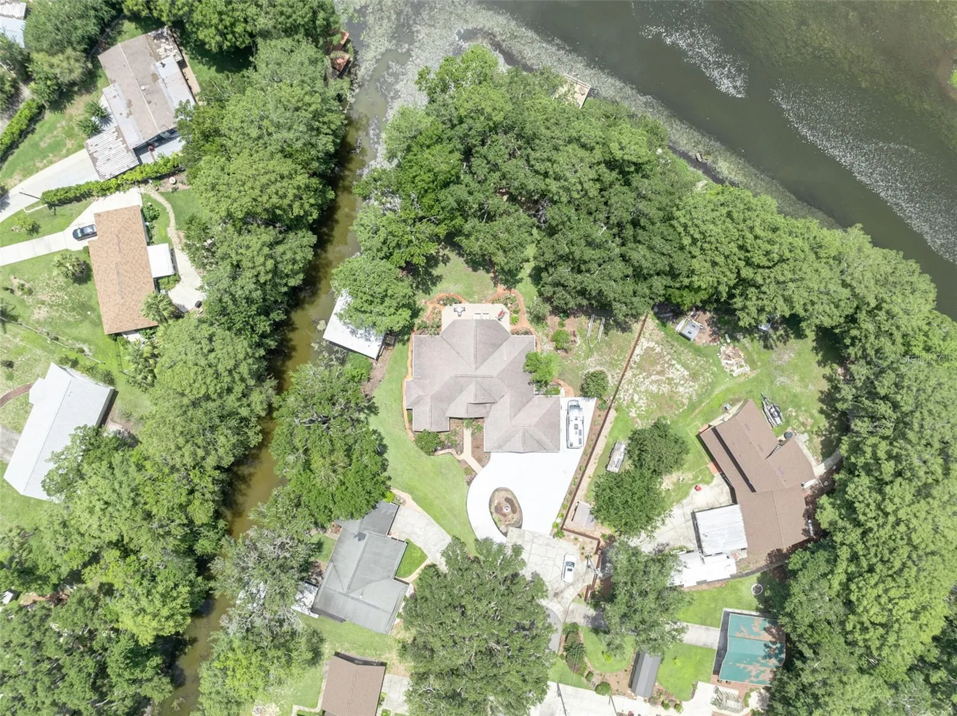 4885 Cr 307 Lake Panasoffkee FL 33538