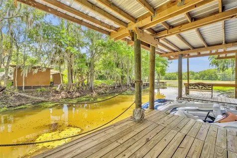 4885 Cr 307 Lake Panasoffkee FL 33538